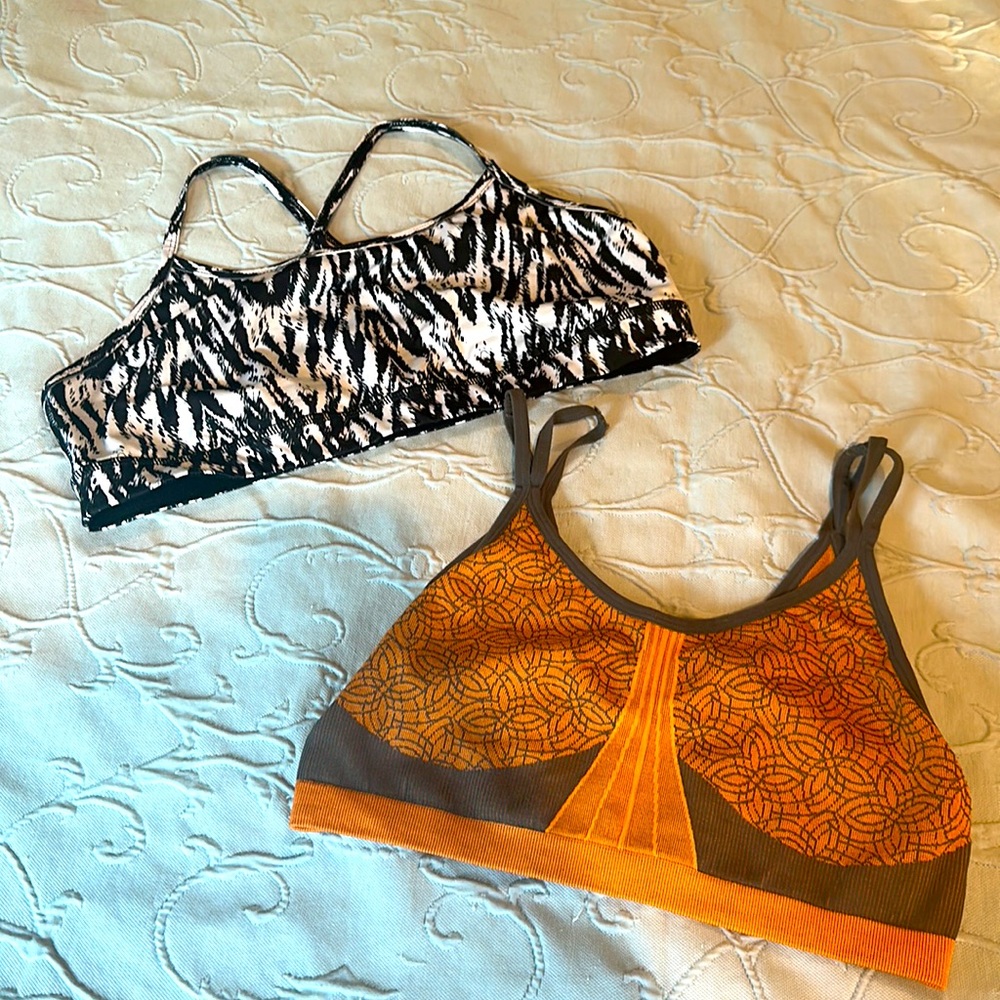 XL sports bras